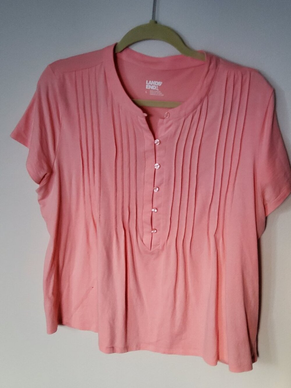 Land's End Pintuck Blouse Short Sleeve size L in Peachy pink